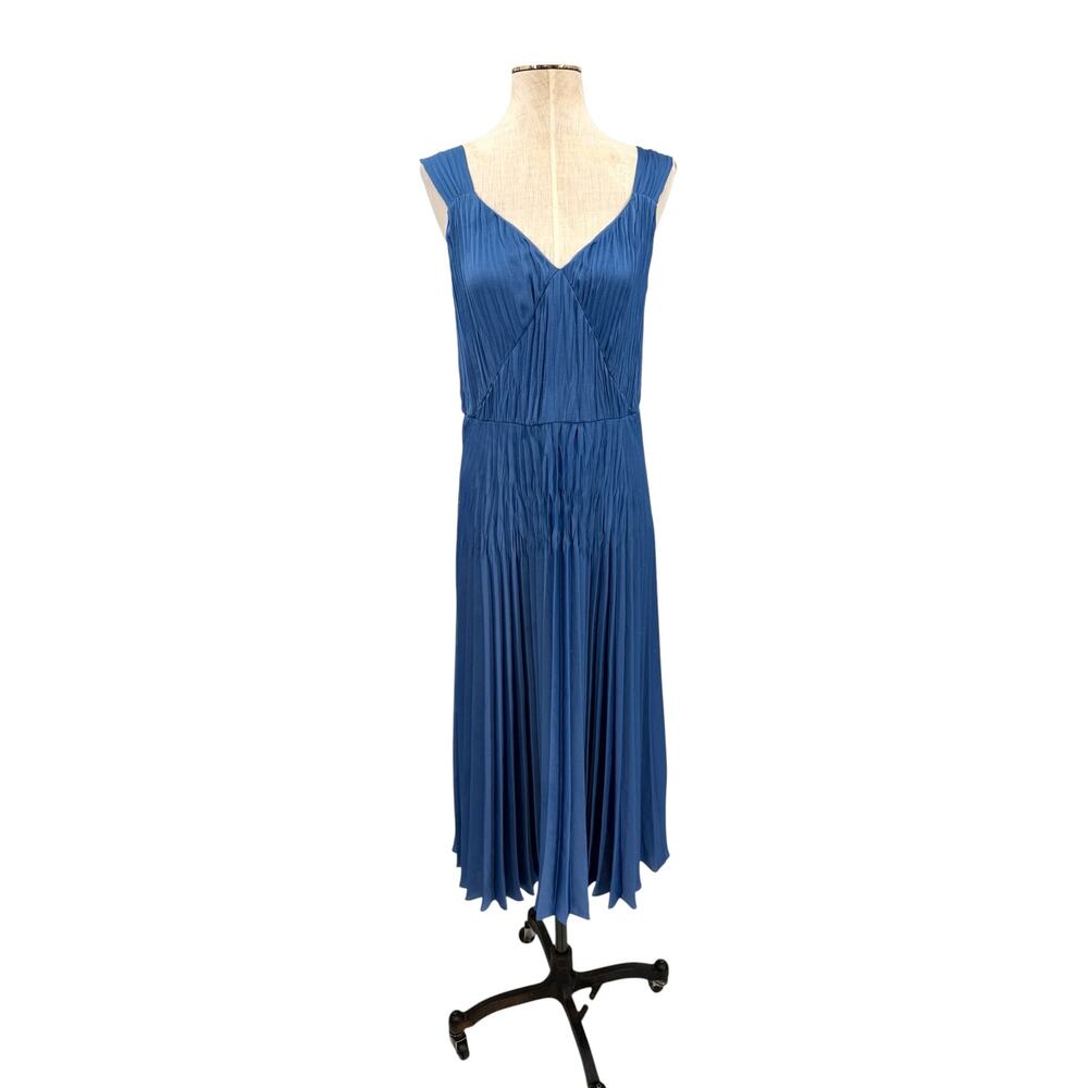 Vince Hydrangea Blue Pleated Midi Dress Sleeveless V-Neck Size Small - Picture 2 of 13
